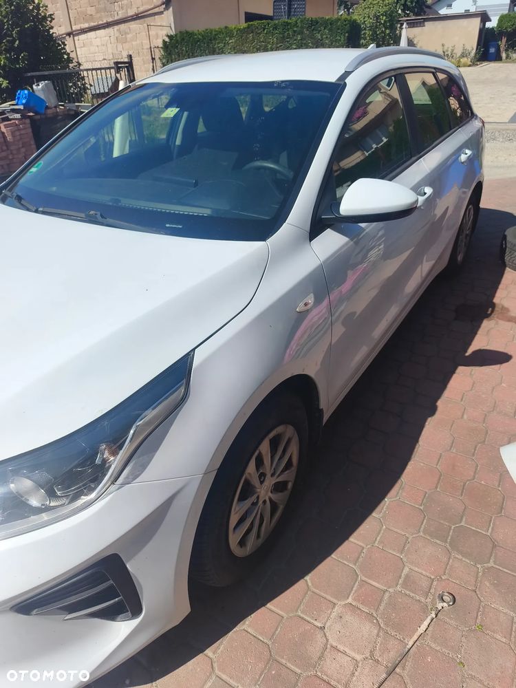 Kia Ceed 1.6 CRDi SCR L - 3