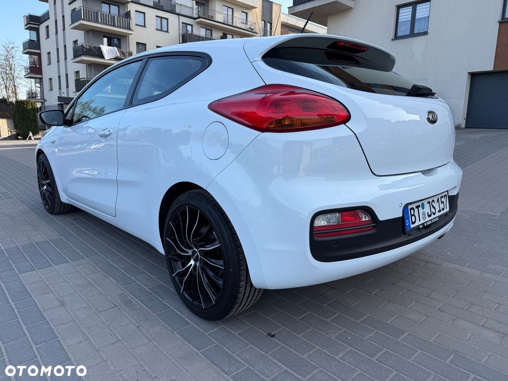 Kia ProCeed 1.6 GDI Vision - 11