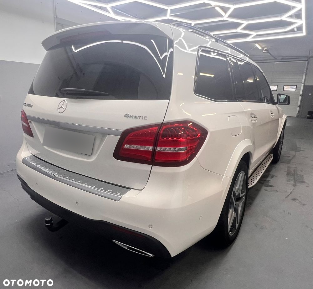 Mercedes-Benz GLS 350 d 4-Matic - 36