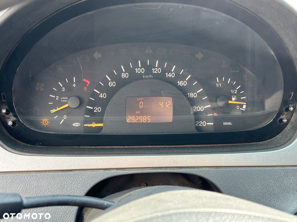 Mercedes-Benz Vito - 6