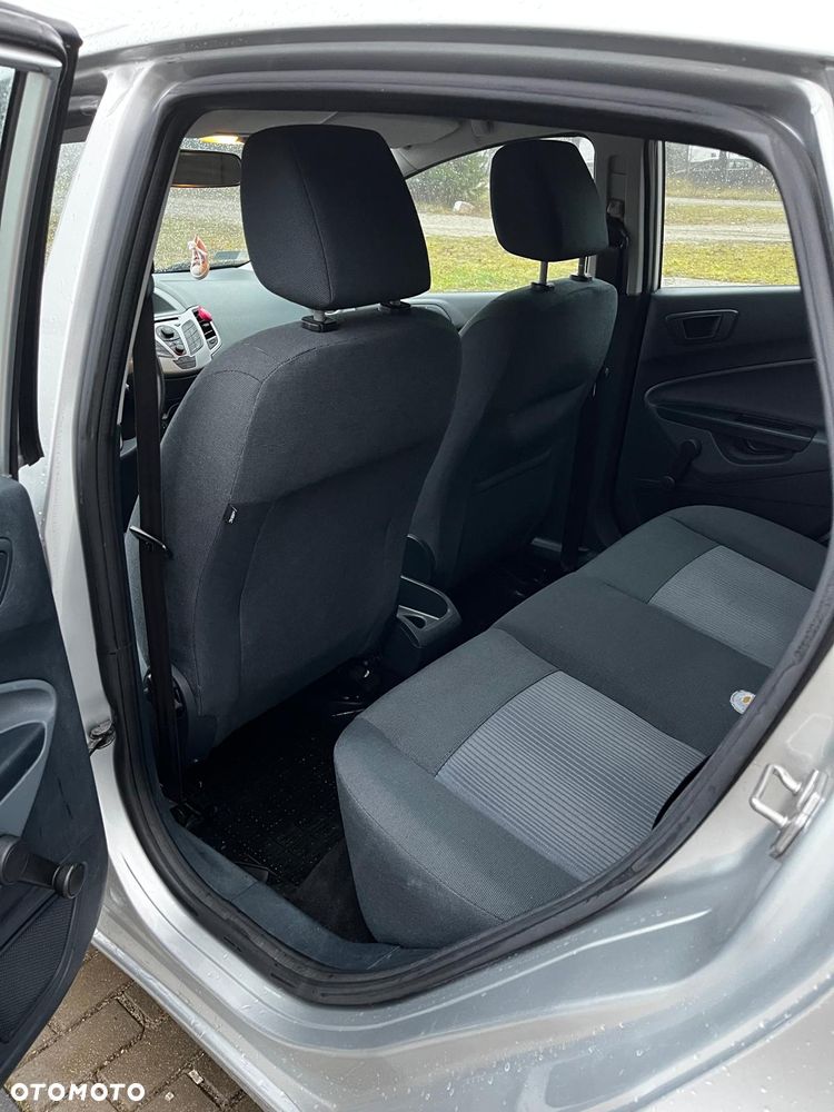 Ford Fiesta 1.25 Trend - 8