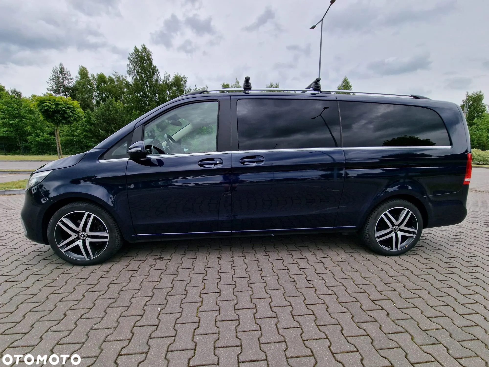 Mercedes-Benz Klasa V 300 d 4-Matic Avantgarde 9G-Tronic (ekstra d³) - 8
