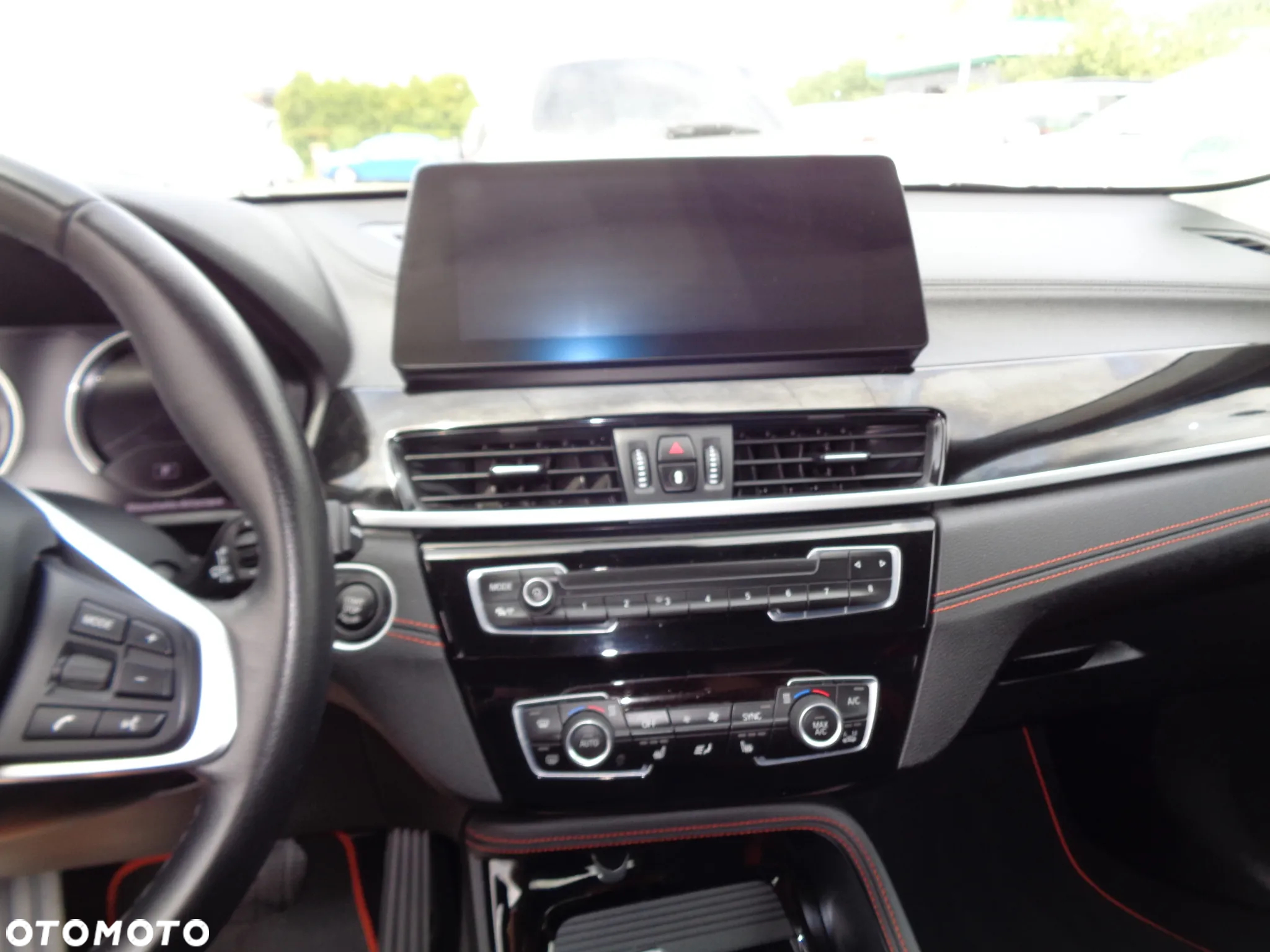 BMW X1 - 15
