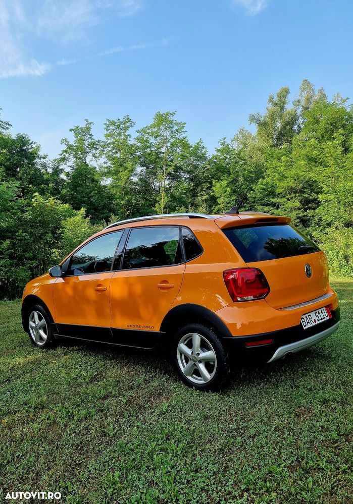 Volkswagen Polo 1.6 TDI Cross - 5