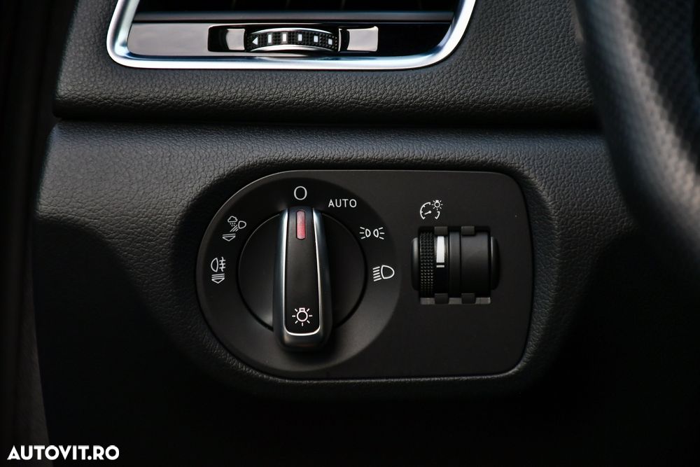 Audi Q3 2.0 TDI Quattro S tronic sport - 22