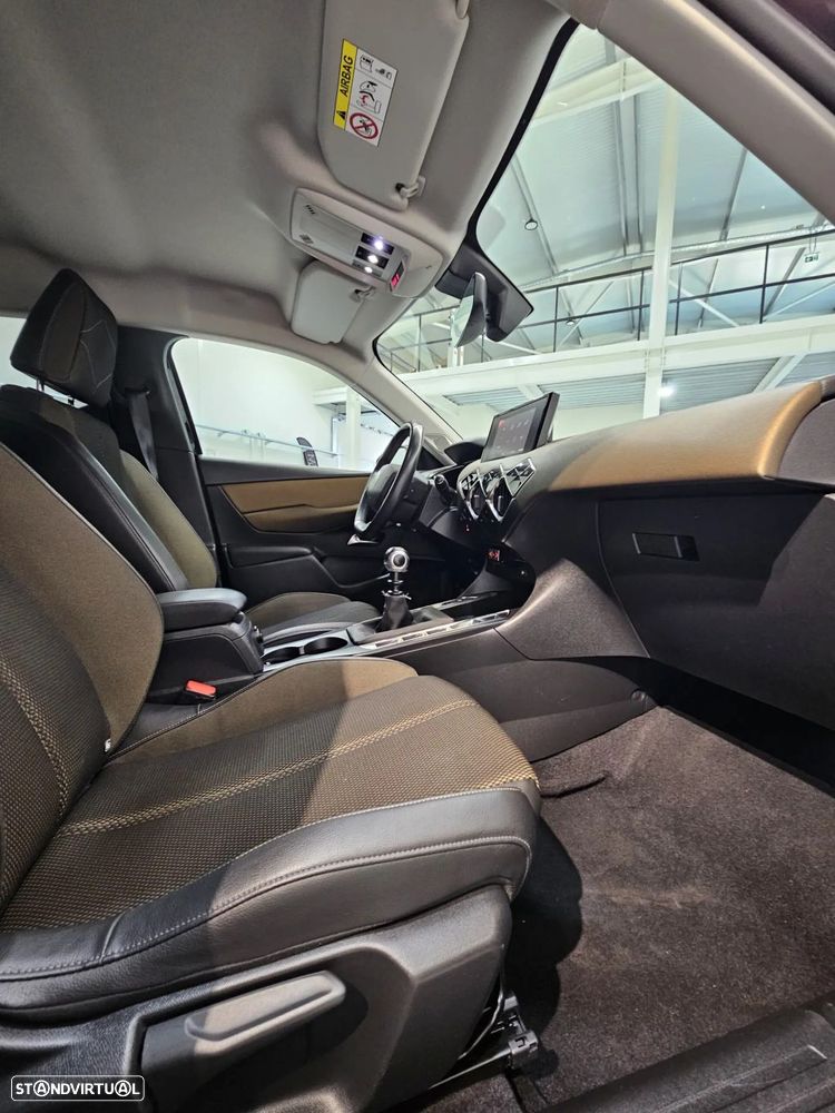 DS DS3 Crossback PureTech 100 CHIC - 13