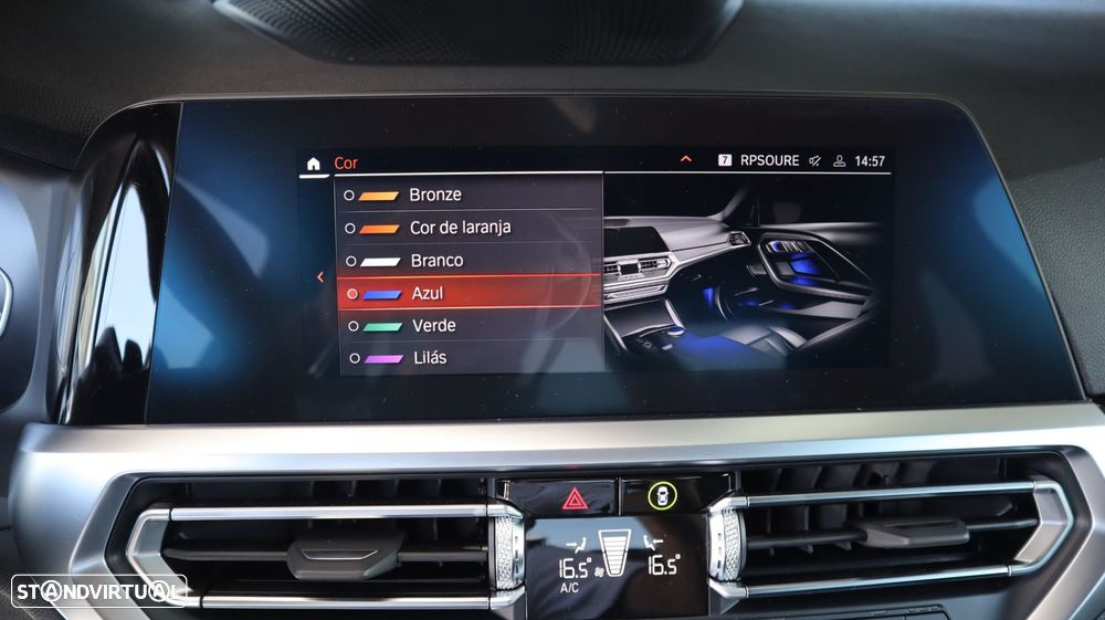 BMW M240i xDrive Auto - 35