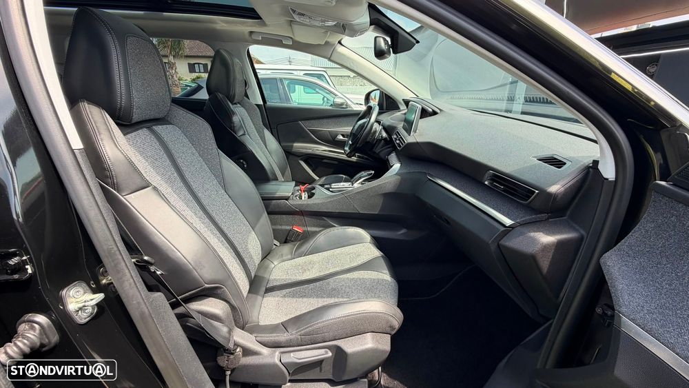 Peugeot 5008 1.6 BlueHDi Allure EAT6 J18 - 21