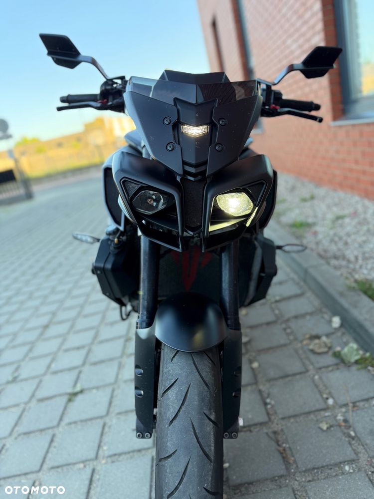 Yamaha MT - 8