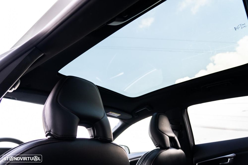 Volvo V40 Cross Country 2.0 D2 Volvo Ocean Race - 6