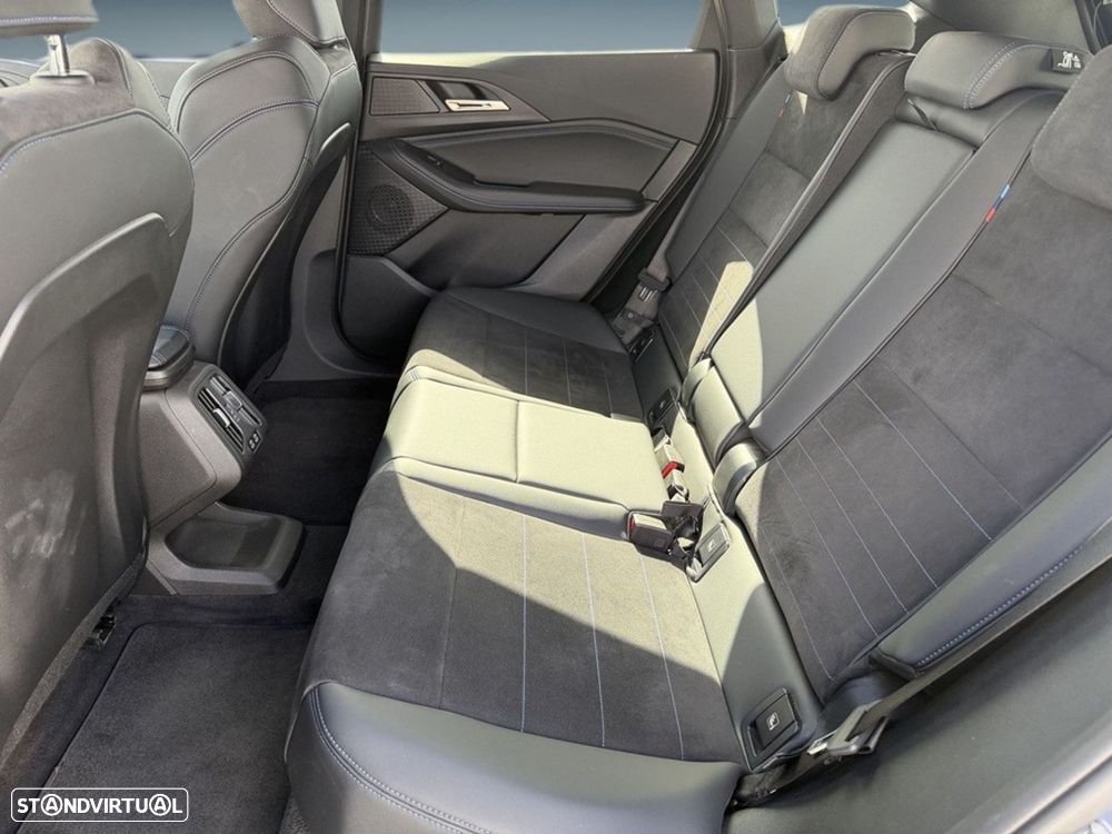 BMW 230xe Active Tourer Pack M - 13