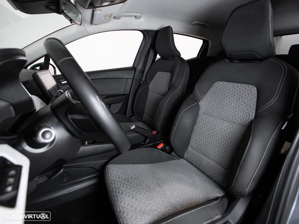 Renault Clio 1.0 TCe Limited Bi-Fuel - 8