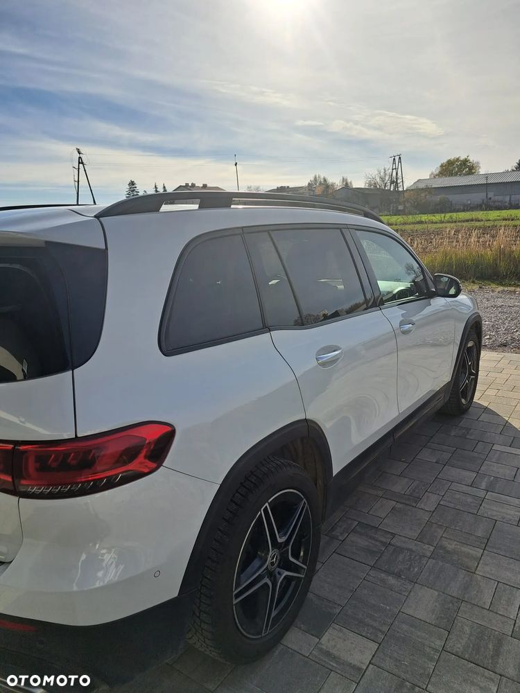 Mercedes-Benz GLB 200 AMG Line 7G-DCT - 4