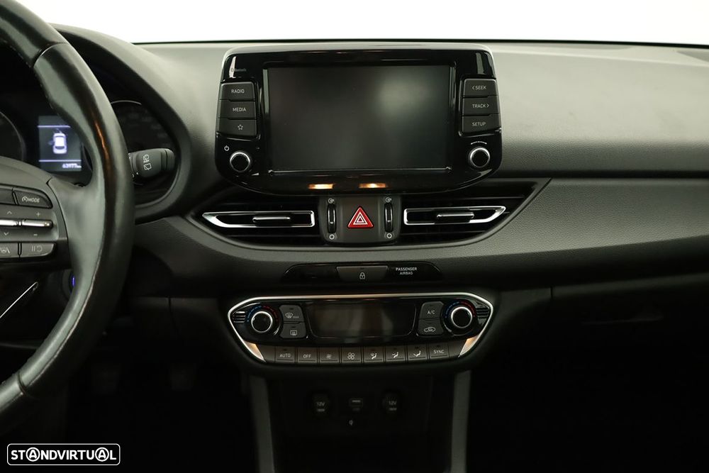 Hyundai i30 SW 1.0 T-GDi Style Plus - 9