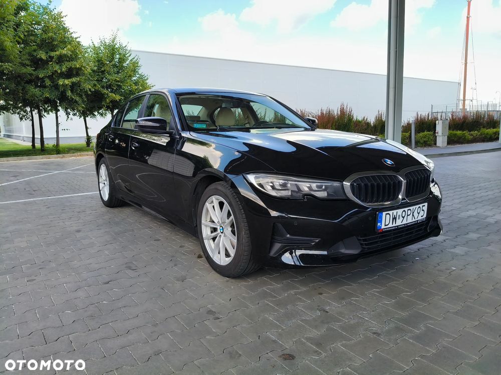 BMW Seria 3 318i - 7