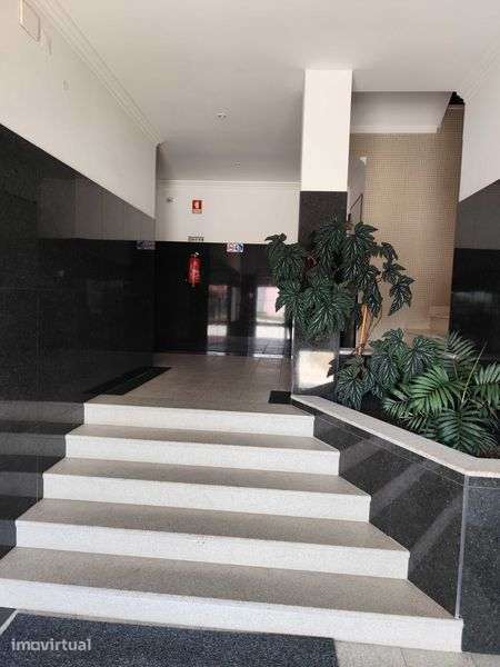 Apartamento T2/3 Duplex - Grande imagem: 2/11