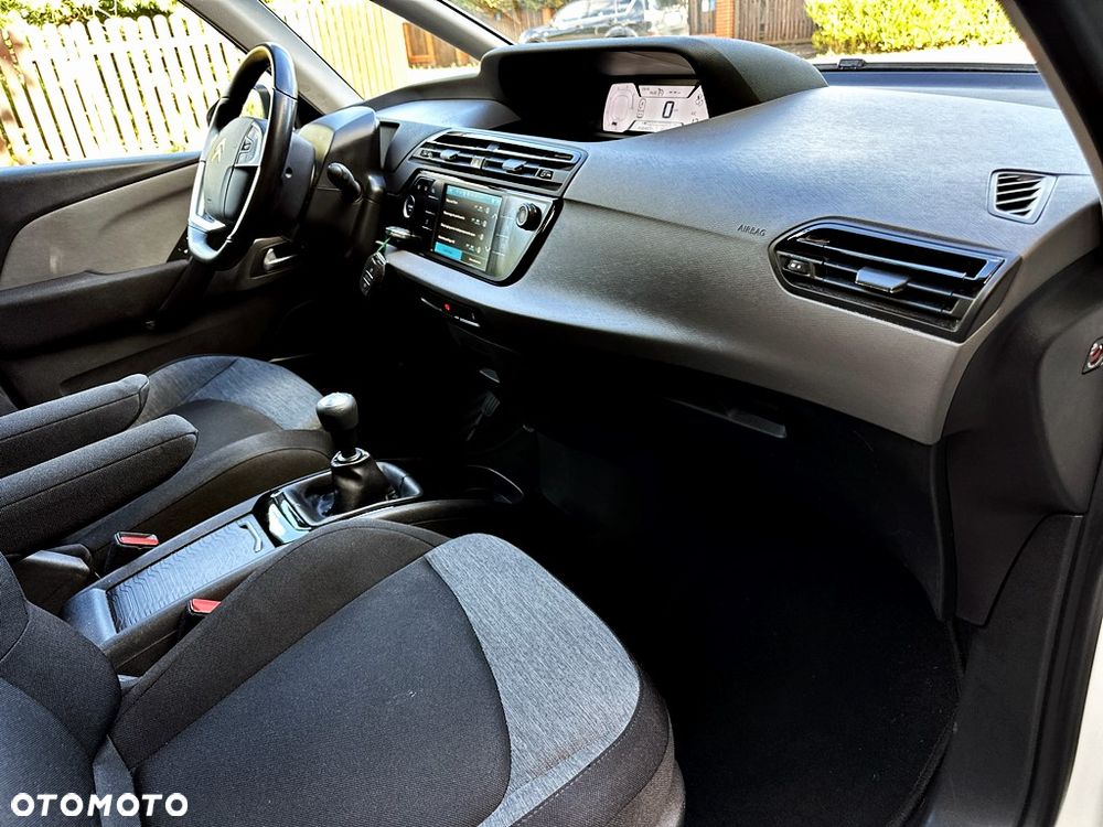 Citroën C4 Grand Picasso PureTech 130 Stop&Start FEEL - 33