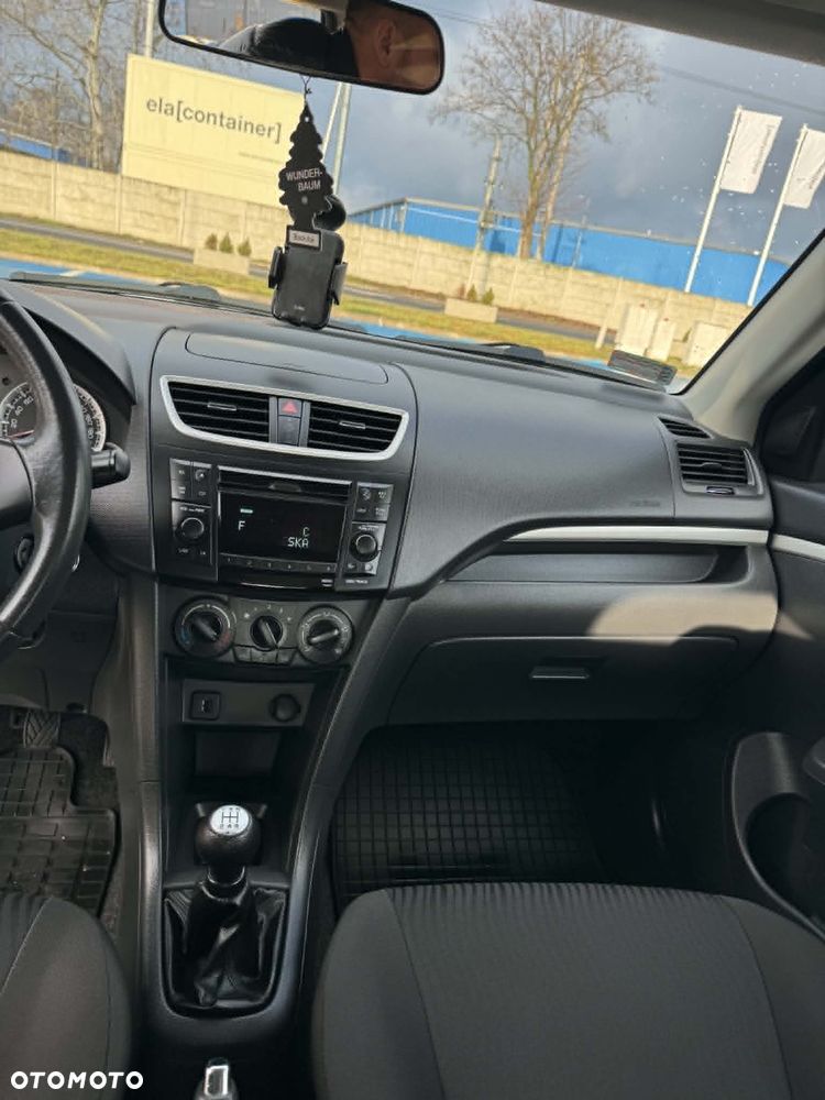 Suzuki Swift 1.2 - 14