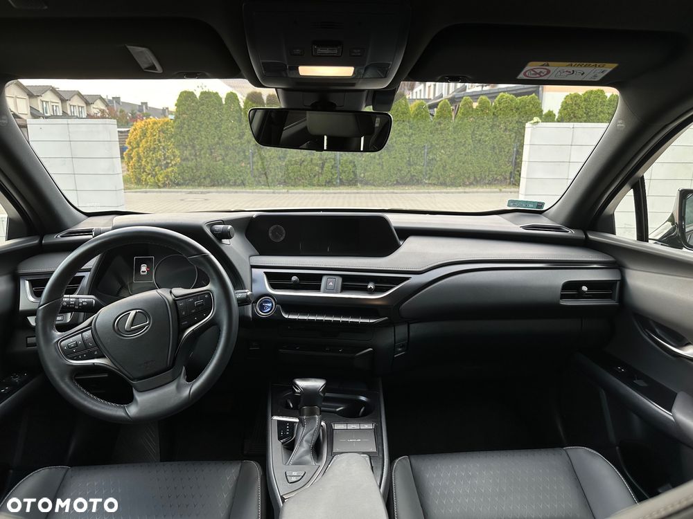 Lexus UX 200 GPF F Impression 2WD - 9