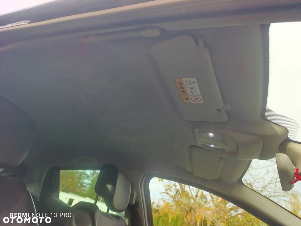Renault Clio - 25