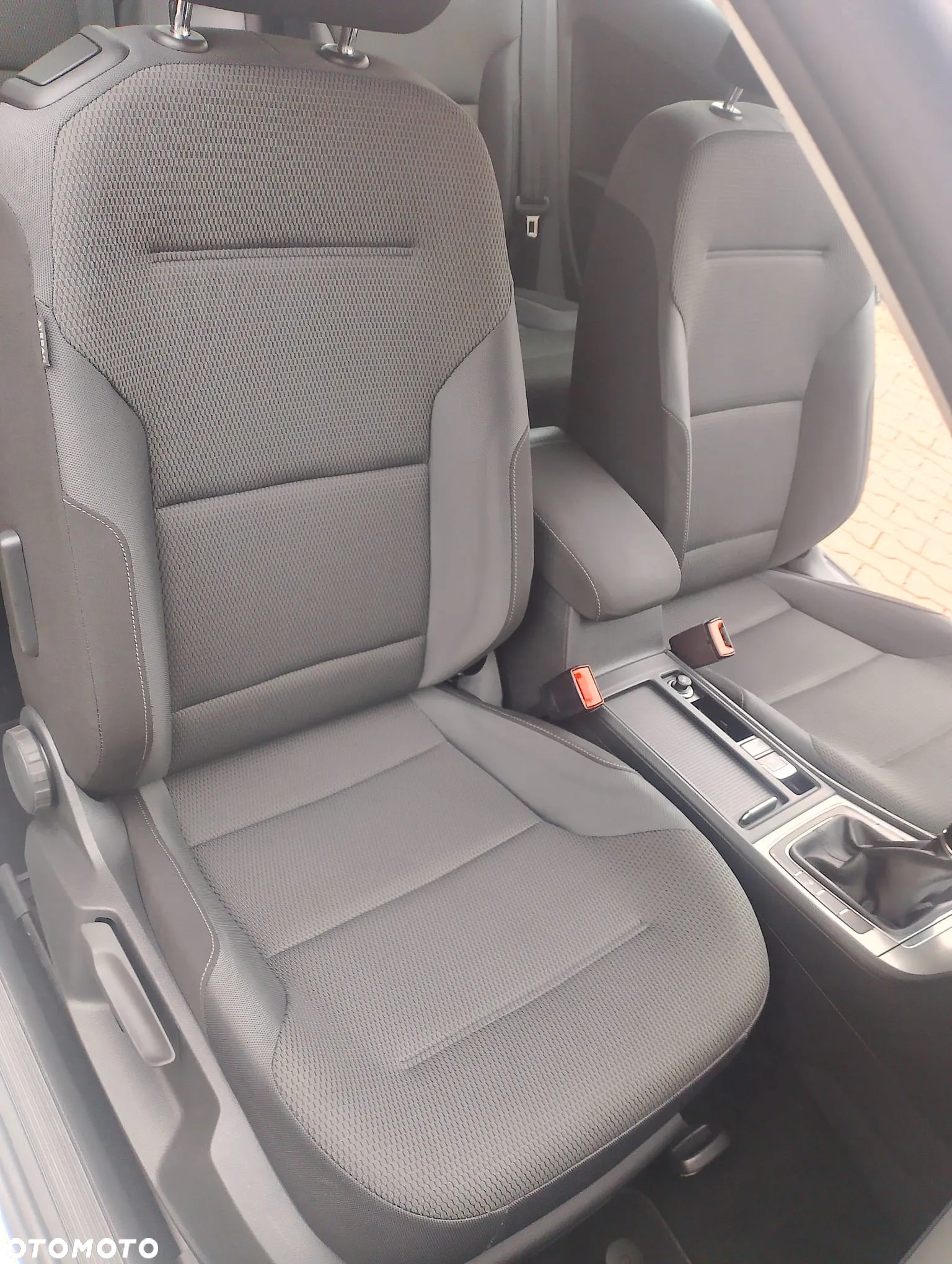 Volkswagen Golf VII 1.6 TDI BMT Trendline - 31
