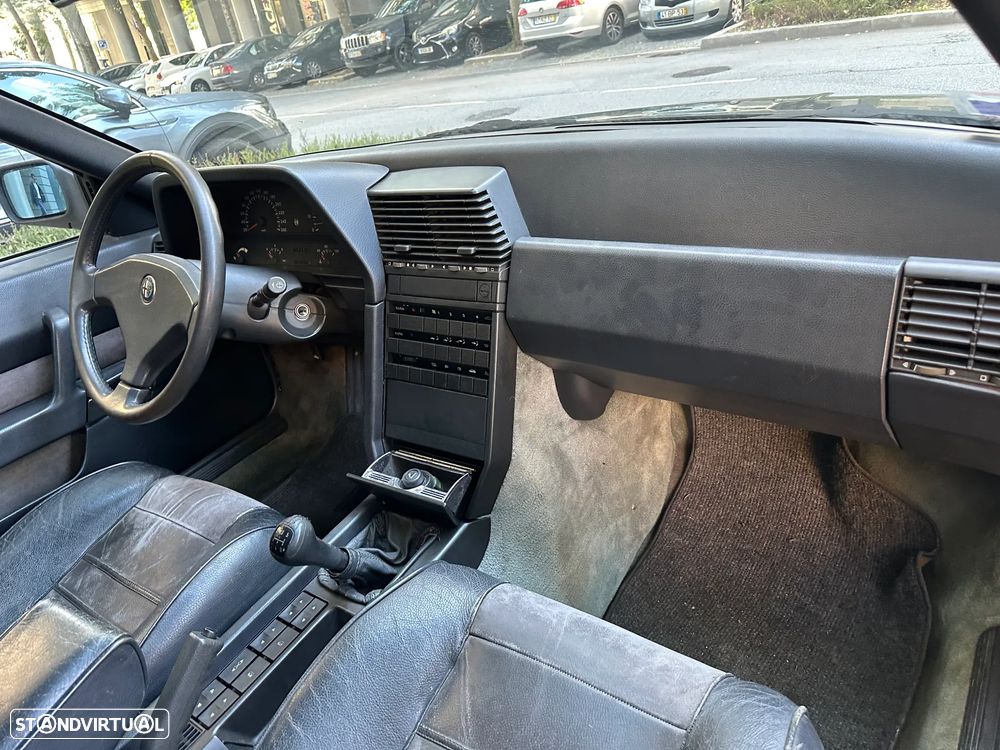 Alfa Romeo 164 2.0 Turbo - 21