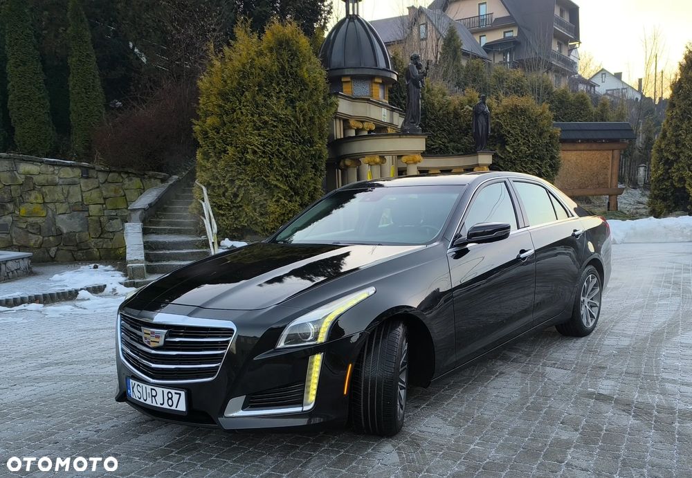 Cadillac CTS - 3