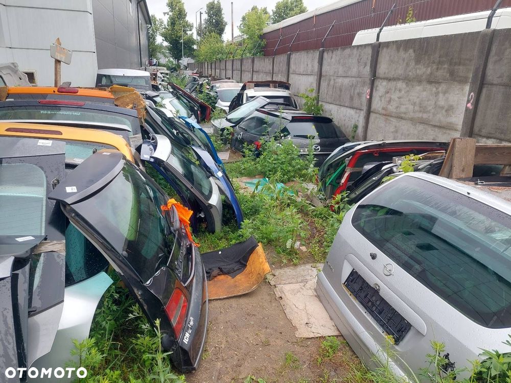 KOMPLETNY TYŁ KLAPA BAGAŻNIKA ZDERZAK TYŁ LAMPY FIAT STILO I KOMBI 632 - 17
