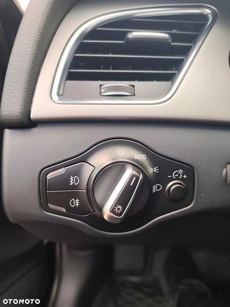 Audi A4 Limousine 2.0 TDI DPF Ambiente - 15