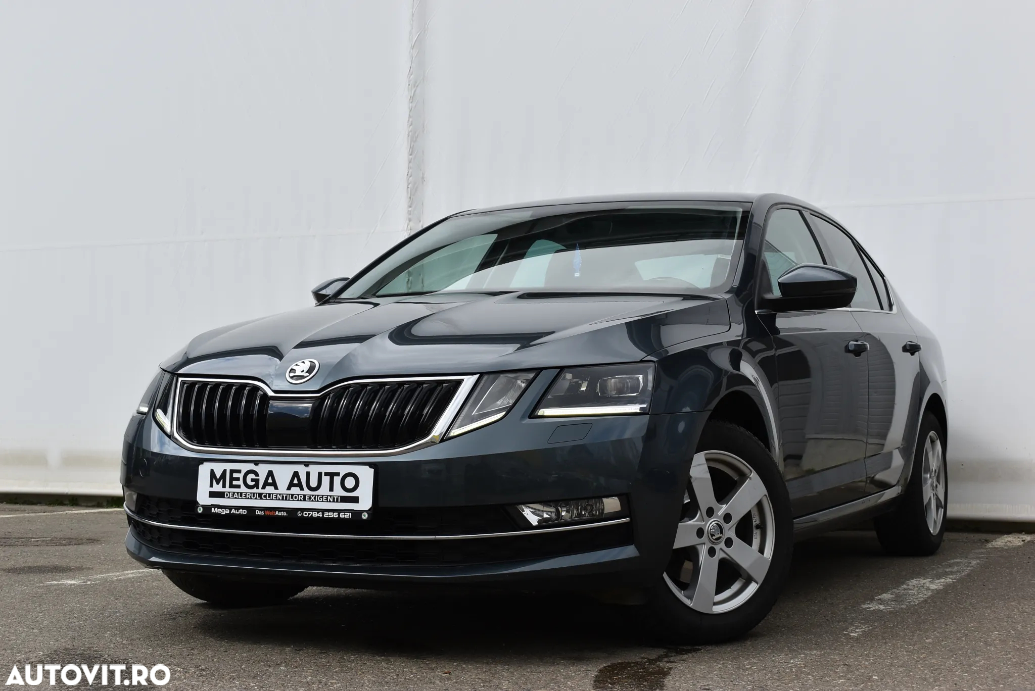 Skoda Octavia 1.5 TSI DSG Style - 2