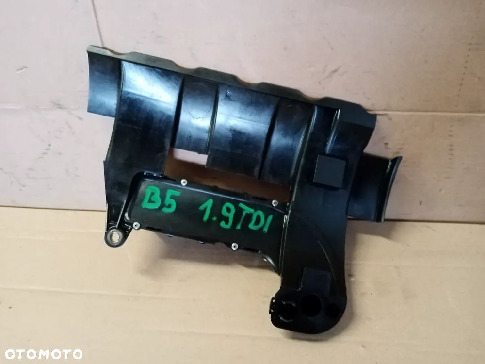 Osłona fali oleju olejowej VW Passat B5 1.9 TDI 06B103623C - 3