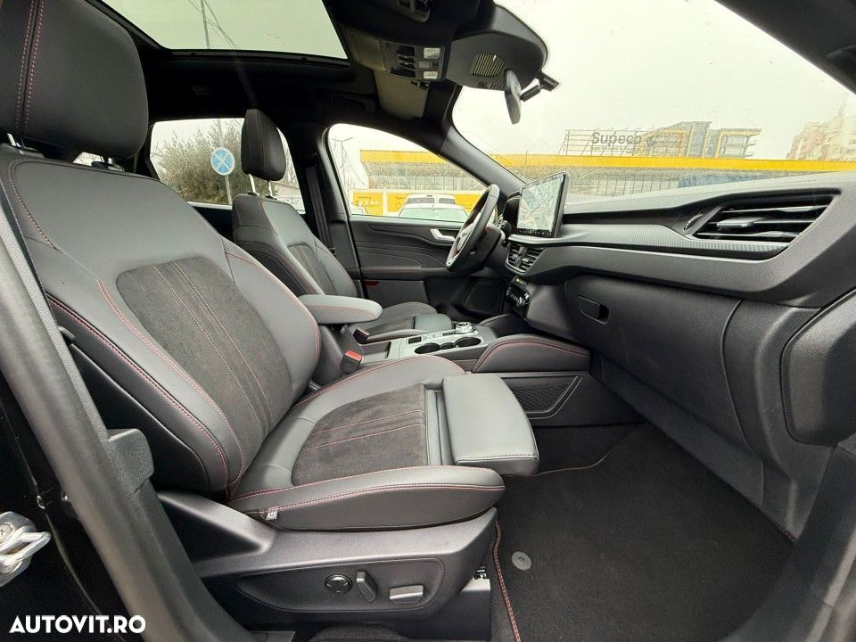 Ford Kuga 2.5 Duratec FWD PHEV ST-Line X - 14