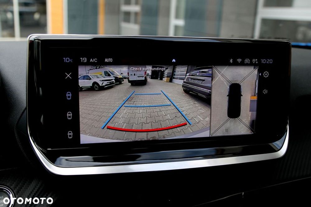 Peugeot 2008 1.2 PureTech Allure S&S EAT8 - 23