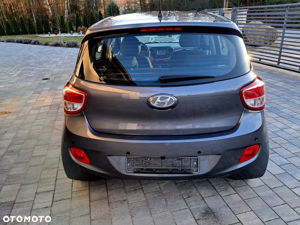 Hyundai i10 1.0 BlueDrive Comfort - 11