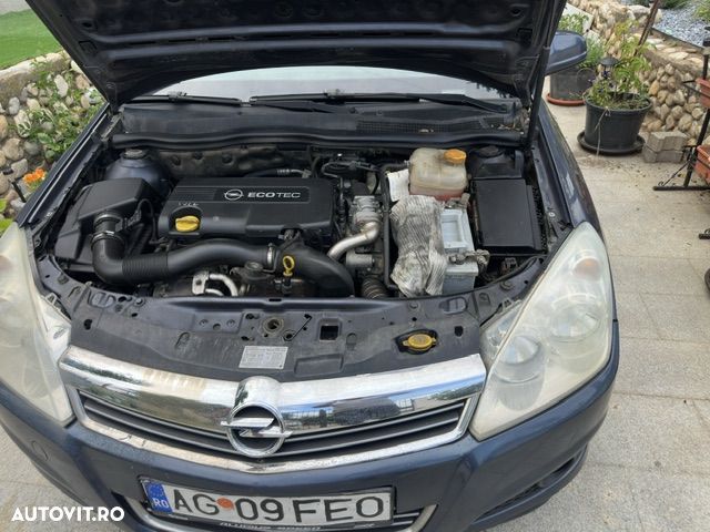 Opel Astra 1.7 CDTI Cosmo - 3
