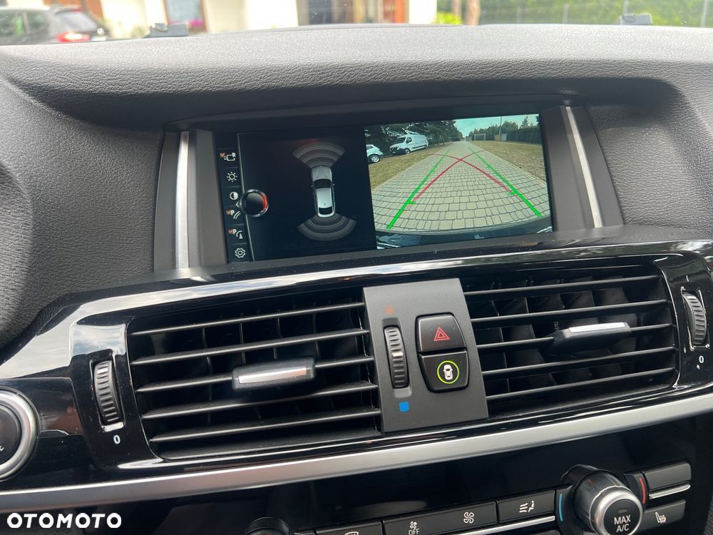 BMW X4 xDrive20d - 15