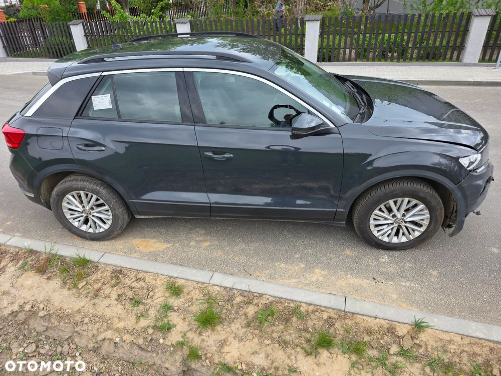 Volkswagen T-Roc 1.0 TSI OPF Life - 37