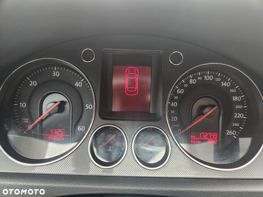 Volkswagen Passat 2.0 TDI DPF Comfortline - 3