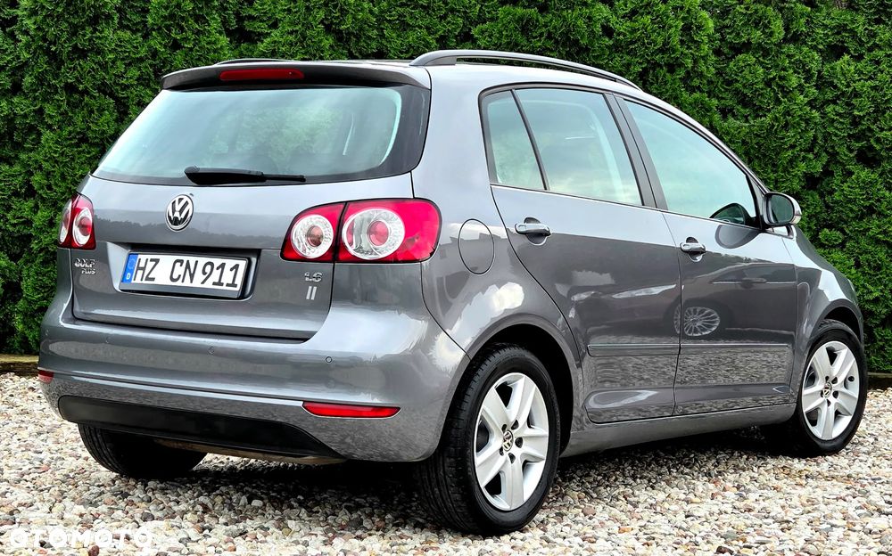 Volkswagen Golf Plus - 12