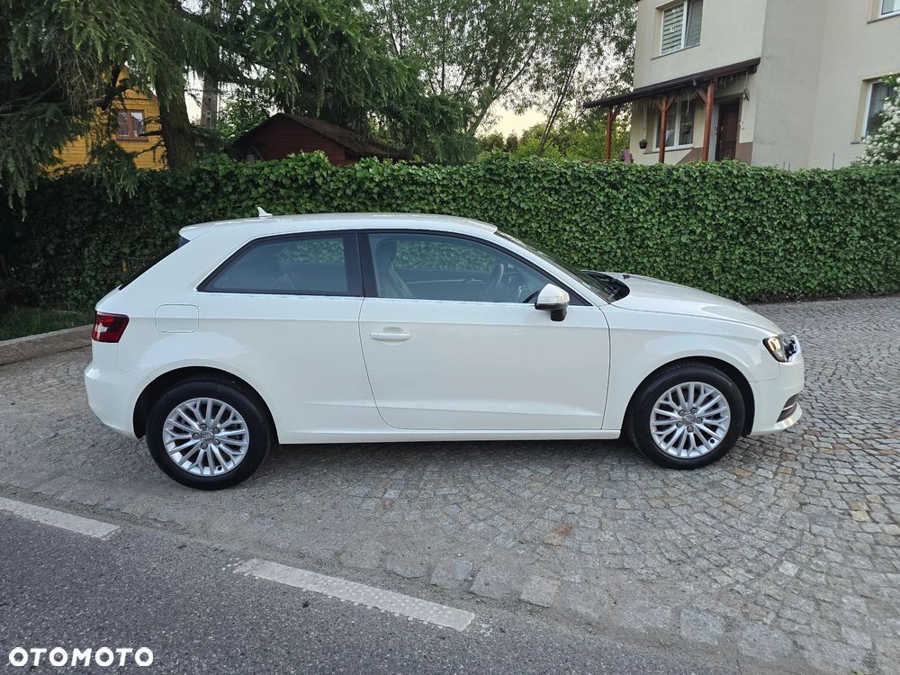 Audi A3 3-drzwiowe 1.4T FSI Attraction - 3