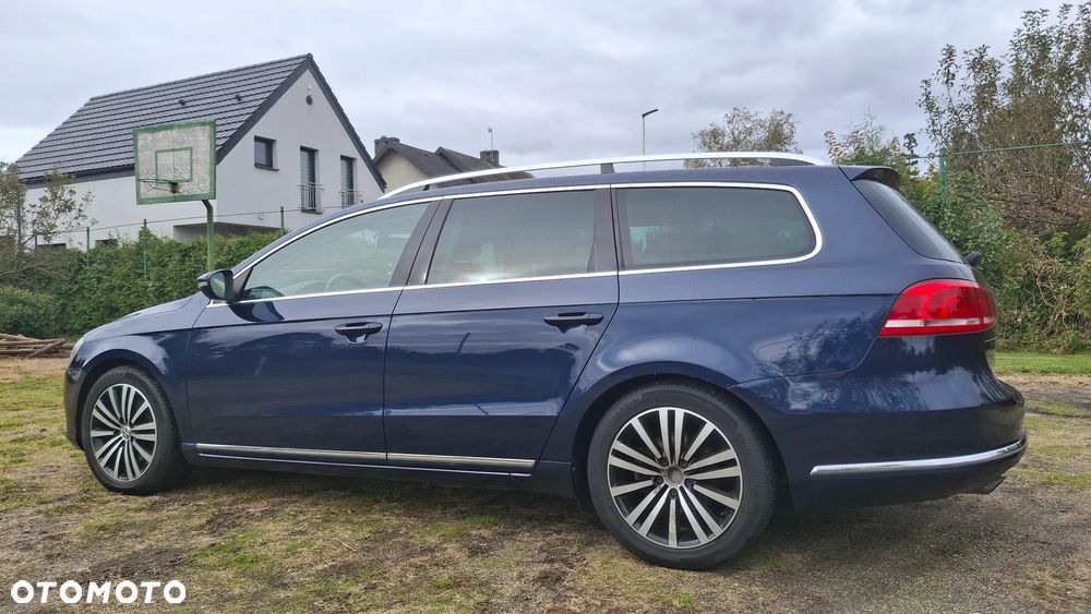 Volkswagen Passat 1.6 TDI Comfortline - 2