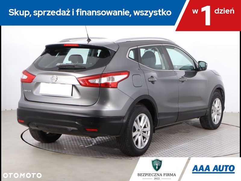 Nissan Qashqai - 6