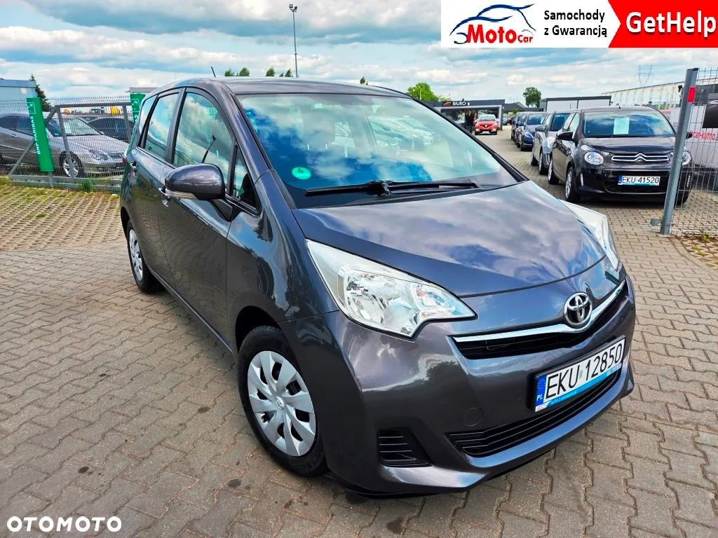 Toyota Verso S 1.33 Premium - 1