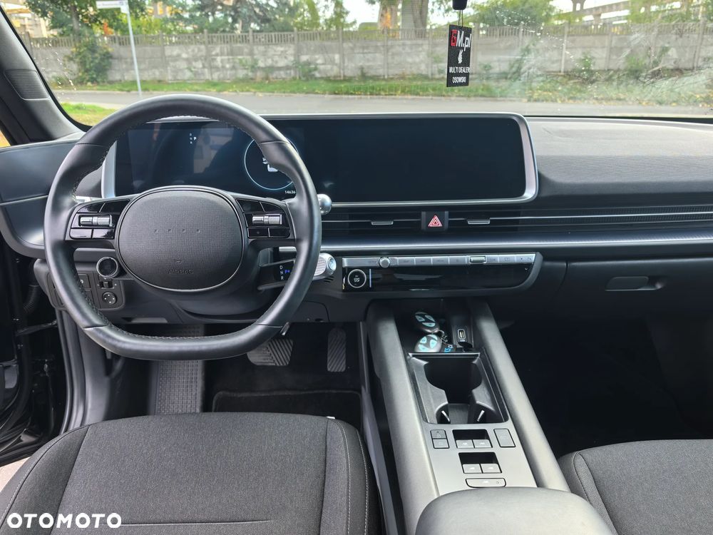 Hyundai IONIQ 6 - 9
