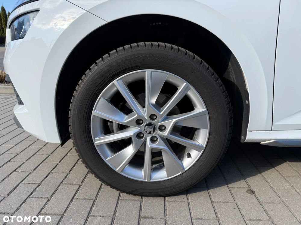 Skoda Kamiq 1.0 TSI Style - 38