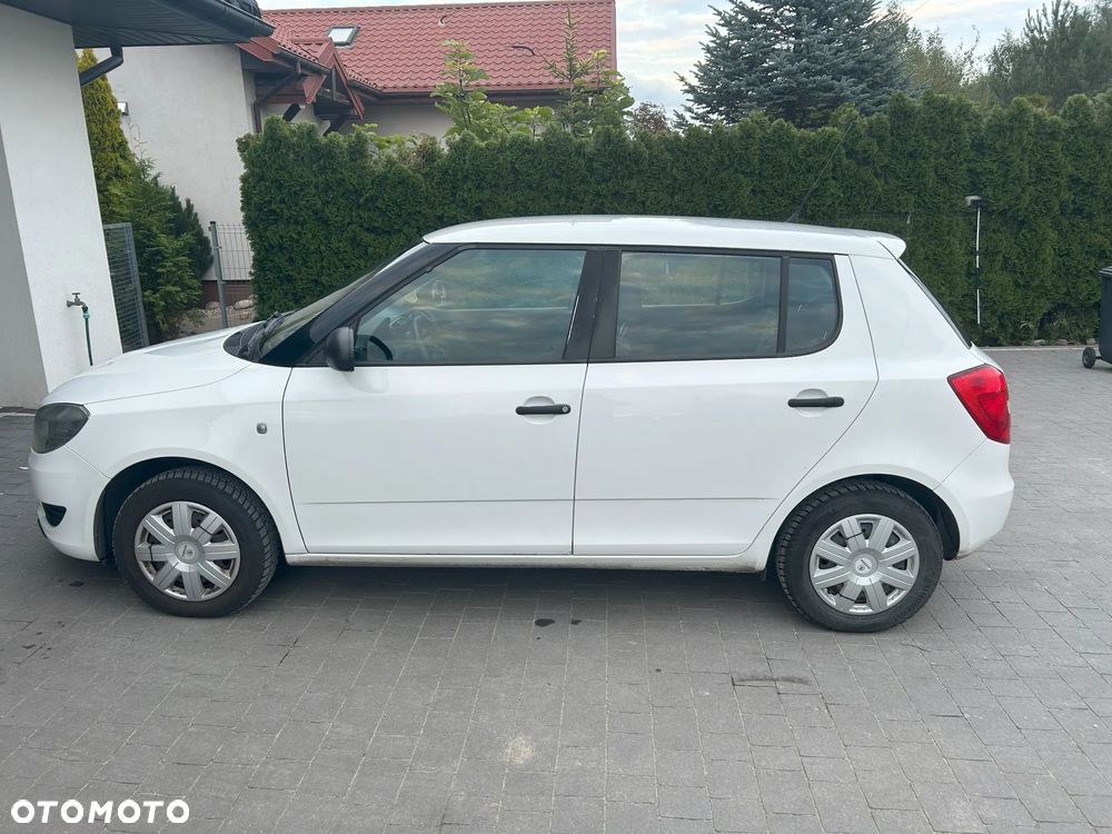 Skoda Fabia - 11