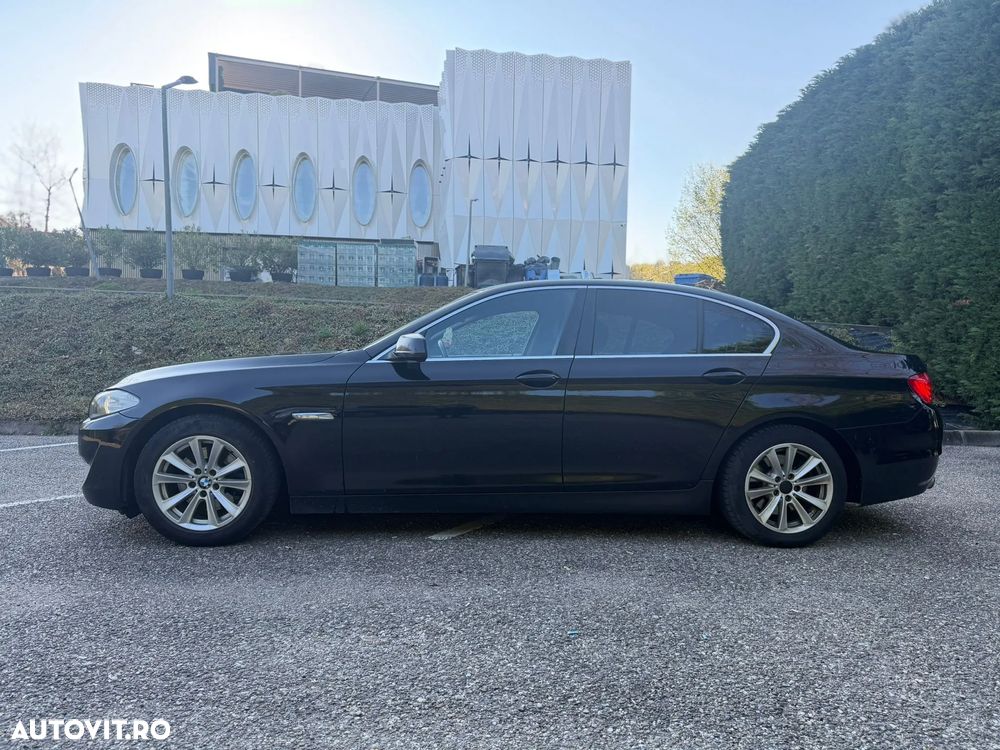 BMW Seria 5 520d Blue Performance - 7