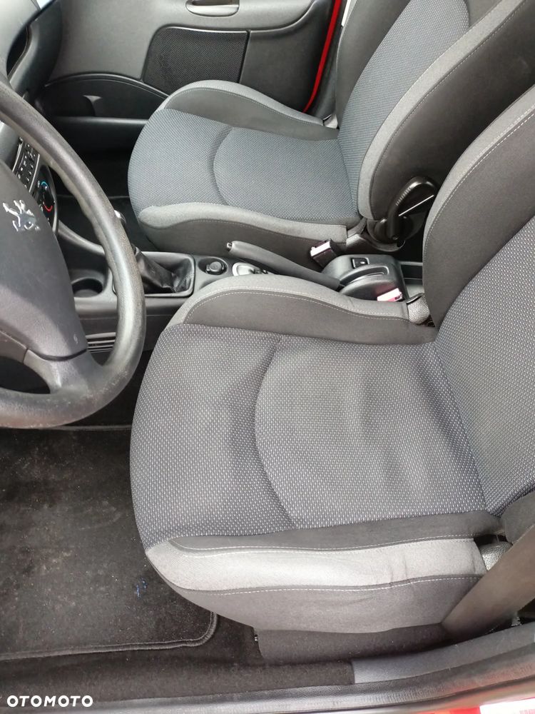 Peugeot 206 plus 75 - 11