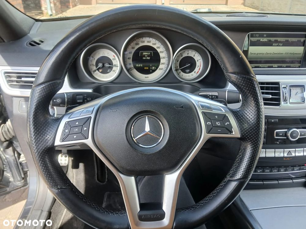 Mercedes-Benz Klasa E 350 4Matic 7G-TRONIC Elegance - 24