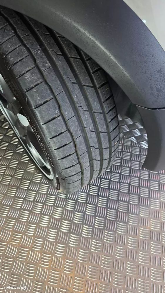 MINI Cabrio Cooper S Sidewalk - 35